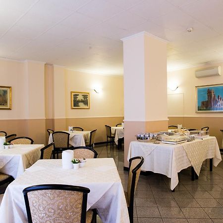 Piccolo Hotel Mediolan Zewnętrze zdjęcie