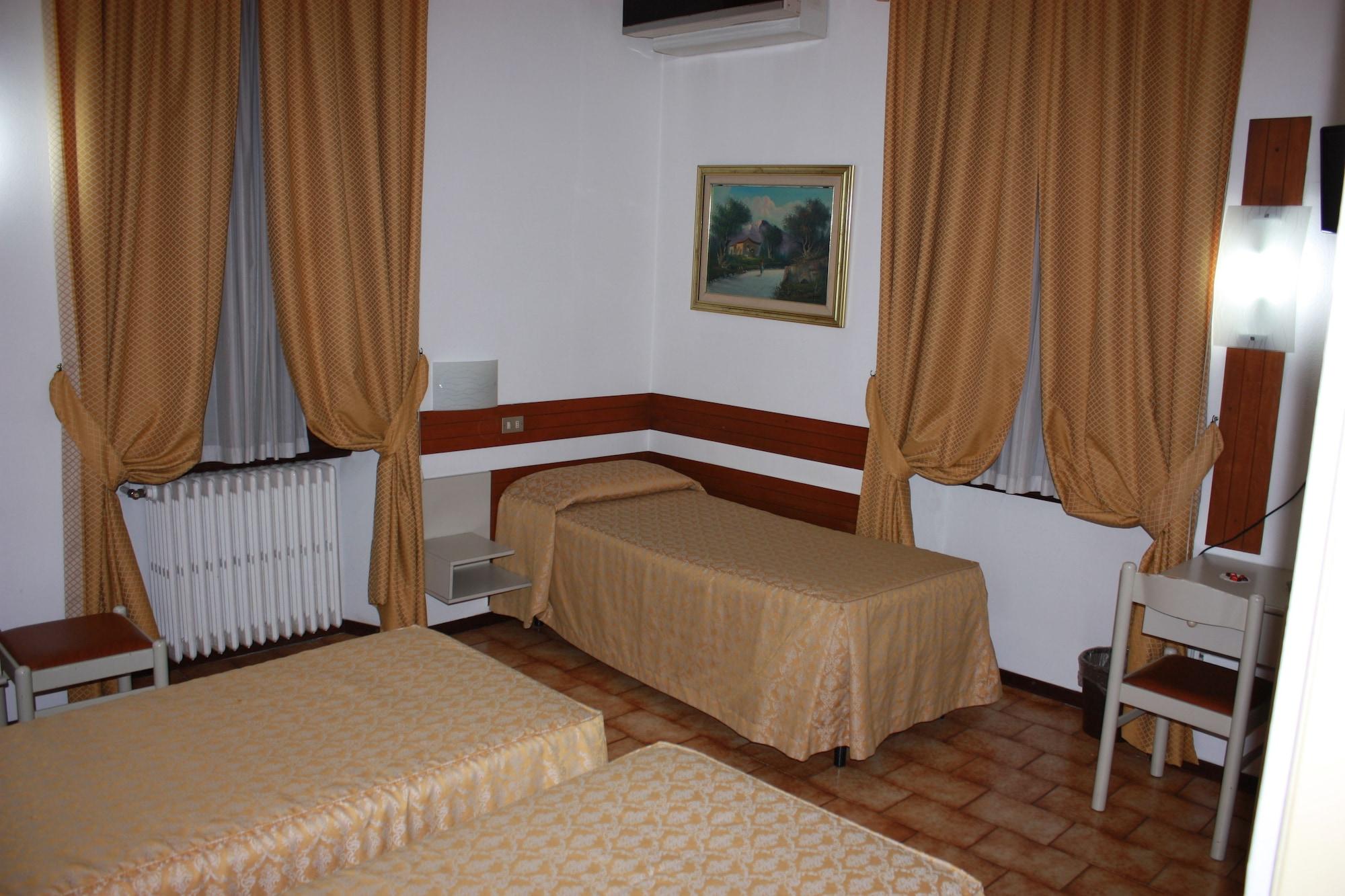 Piccolo Hotel Mediolan Zewnętrze zdjęcie